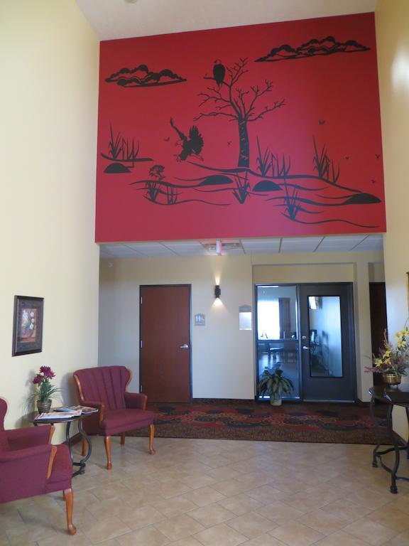 The Edgewood Hotel And Suites Fairbury エクステリア 写真