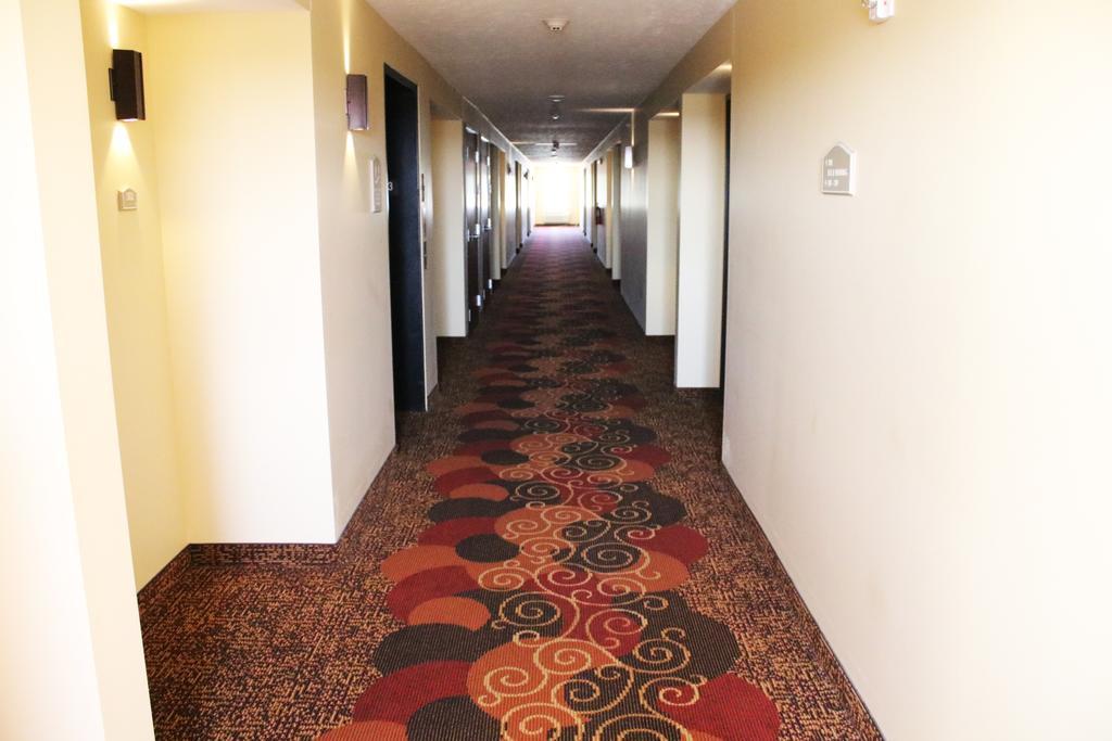 The Edgewood Hotel And Suites Fairbury エクステリア 写真